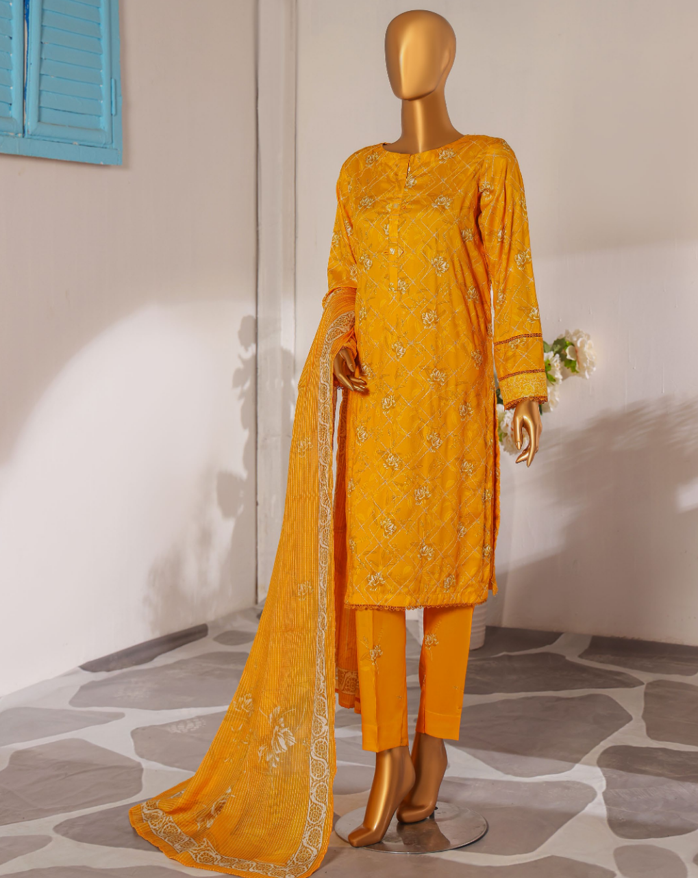 HZ 3PC Unstitched Mother Linen Suit with Premium Embroidery