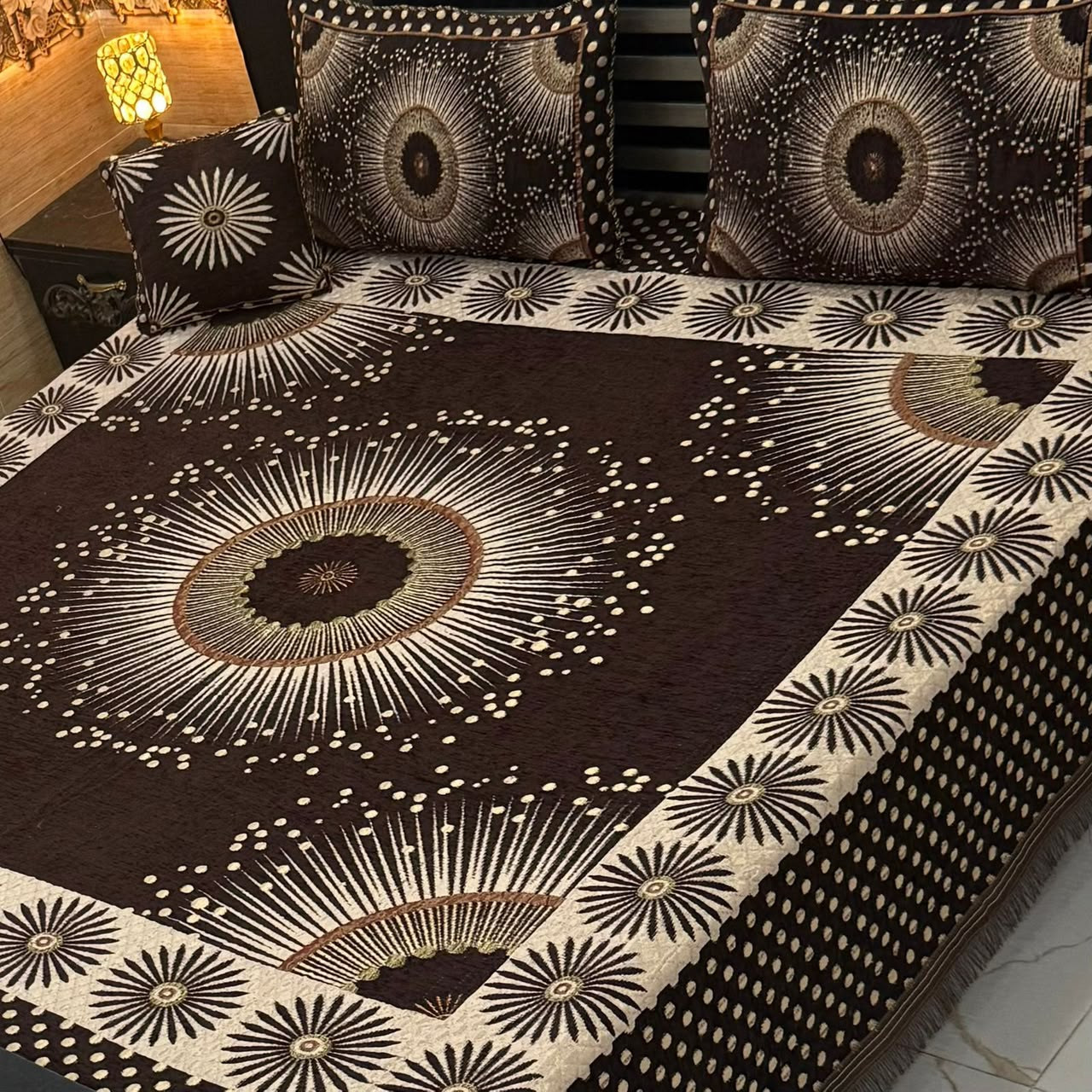 Velvet Jacquard Bedsheet Set (4PC) – King Size
