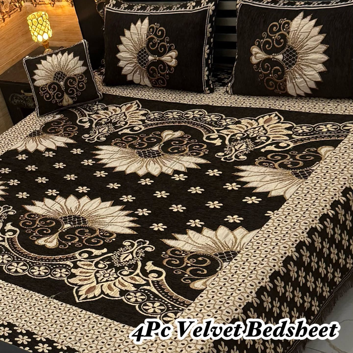 Velvet Jacquard Bedsheet Set (4PC) – King Size