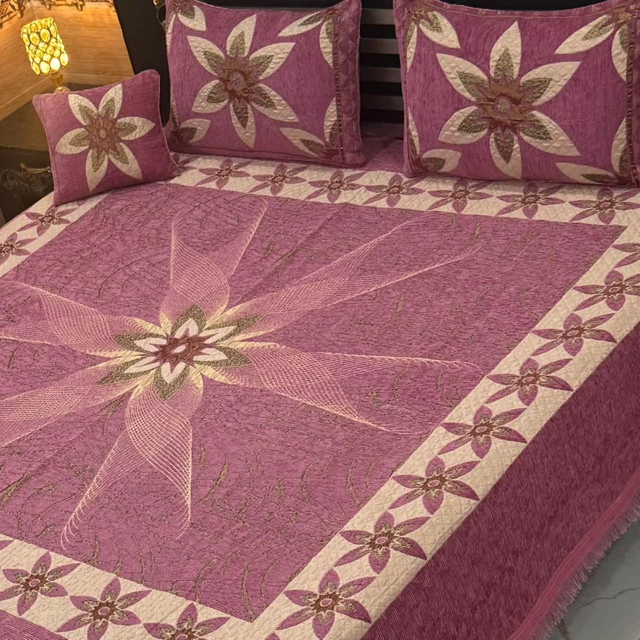 Velvet Jacquard Bedsheet Set (4PC) – King Size