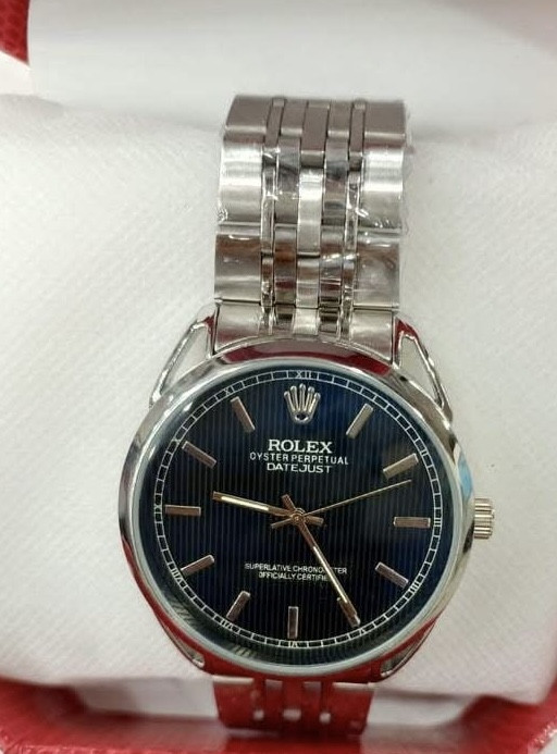 Stylish Men's Quartz Cell Watch – Classic Everyday Timepiece | RLX