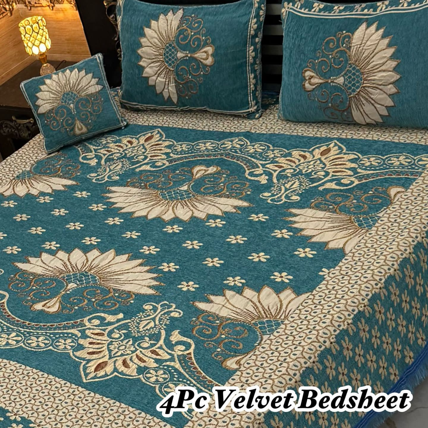 Velvet Jacquard Bedsheet Set (4PC) – King Size