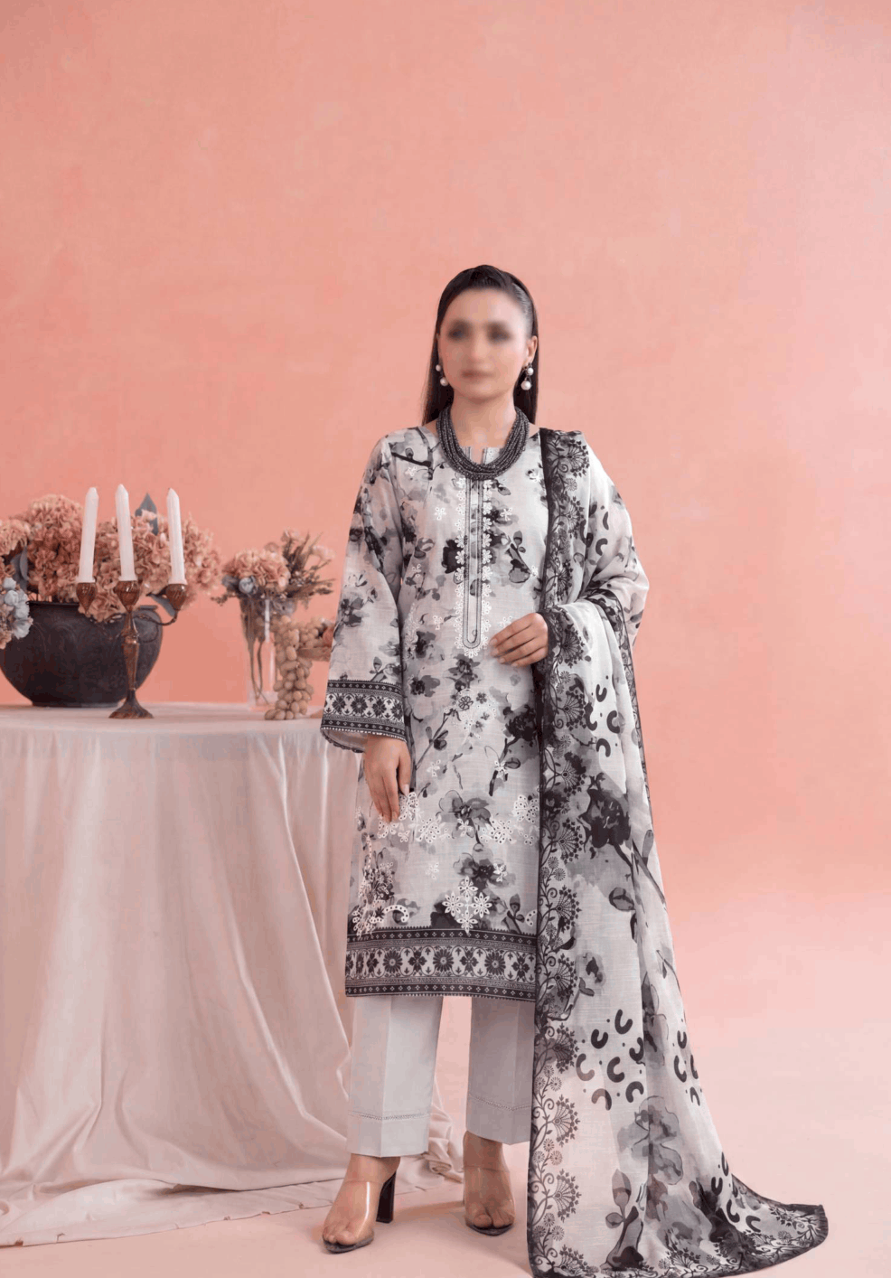FANTAK DASTAK Vol .170 Digital Print Slub Lawn Embroidered Unstitched 3PC Suit