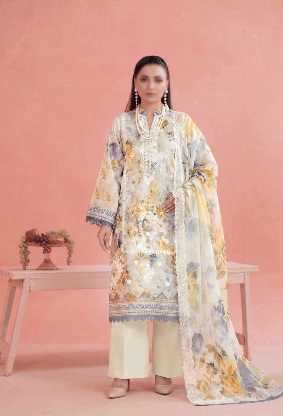 FANTAK DASTAK Vol .170 Digital Print Slub Lawn Embroidered Unstitched 3PC Suit