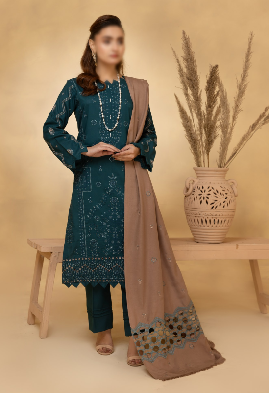 Fantak — ANDAAZ Vol.02 | Luxury Dhanak Embroidered