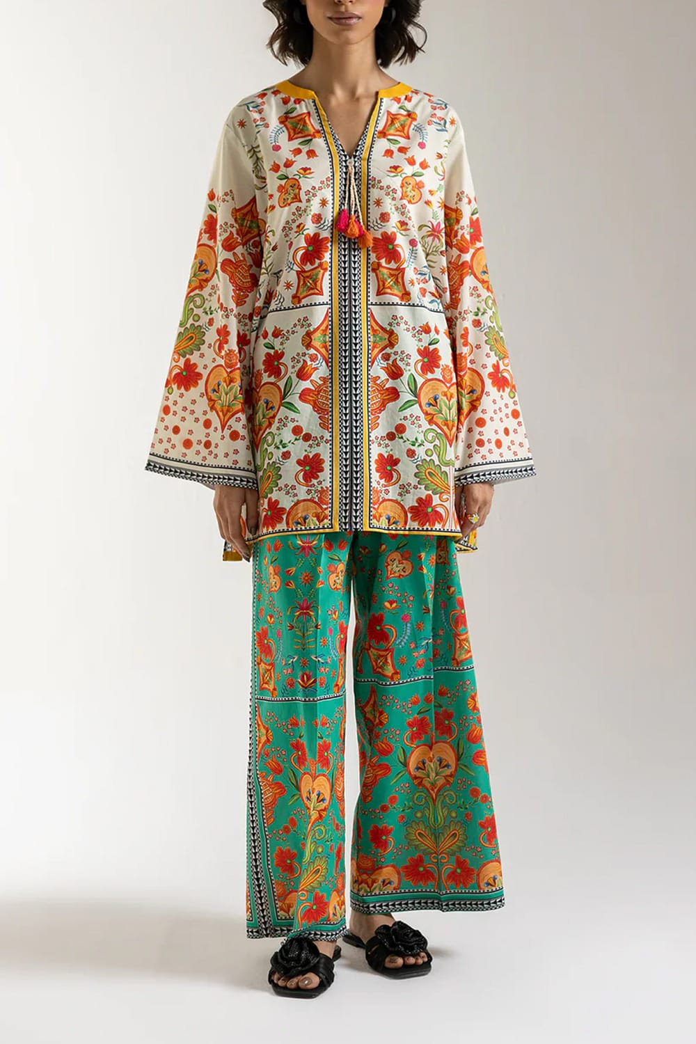 VIBRANT ETHNIC BLOOM | 2Pc Stitched Premium Grip Printed Suit