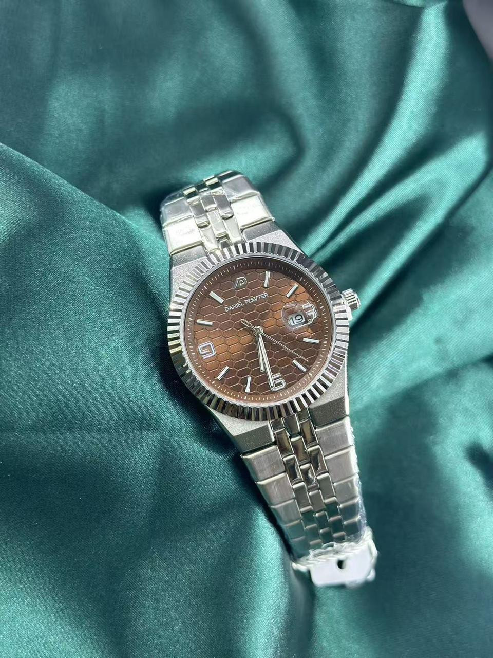 DP Fluted Bezel Stainless Steel Luxury Watch